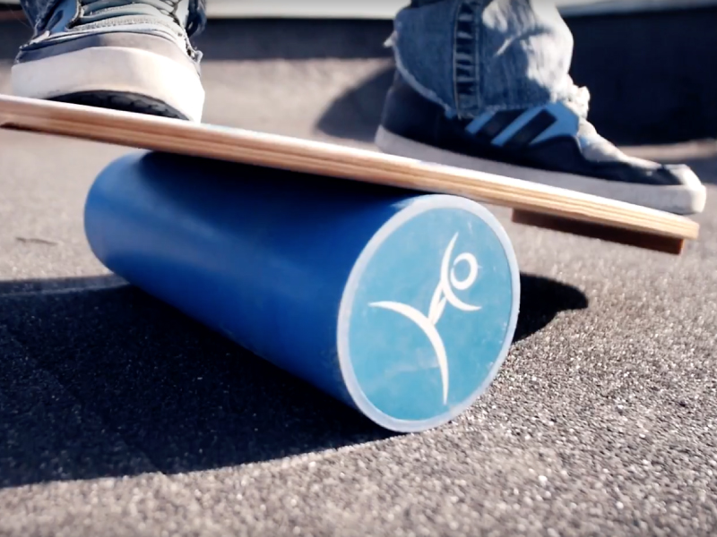 Wooden Balance Board Trainer with Roller